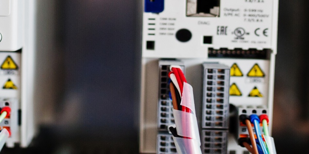 From Water Plants to HVAC Rooms: Versatile Applications of MCC Panels Across Industries
