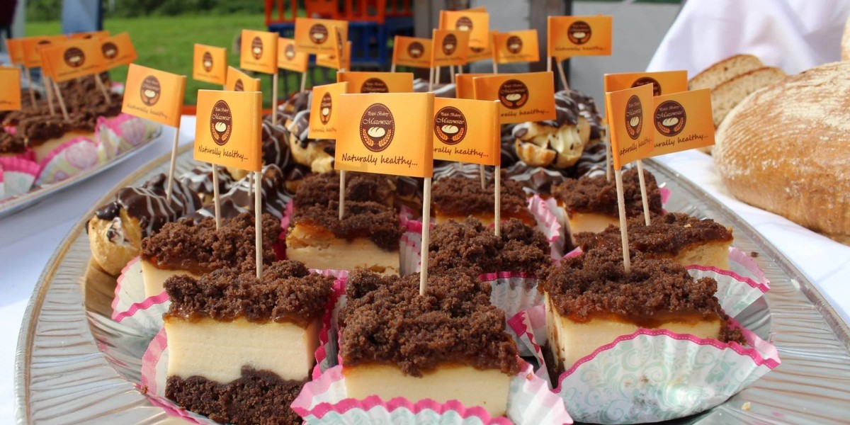 Why Restaurants and Caterers Use Custom Toothpick Flags for Branding
