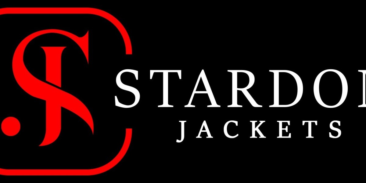 The Young and The Restless 2025: Melody Thomas Scott Chain Print Blouse – A Timeless Fashion Statement by Stardom Jacket